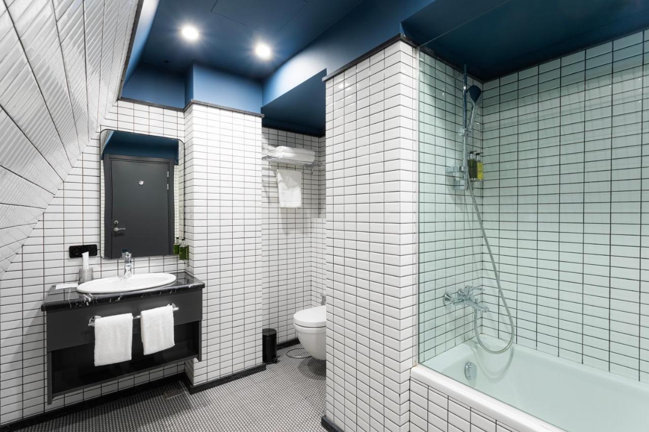 Puris Moedani Boutique Hotel Тбілісі Екстер'єр фото