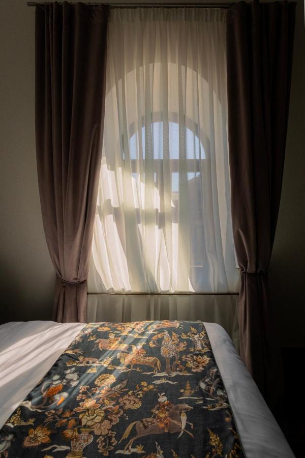 Puris Moedani Boutique Hotel Тбілісі Екстер'єр фото
