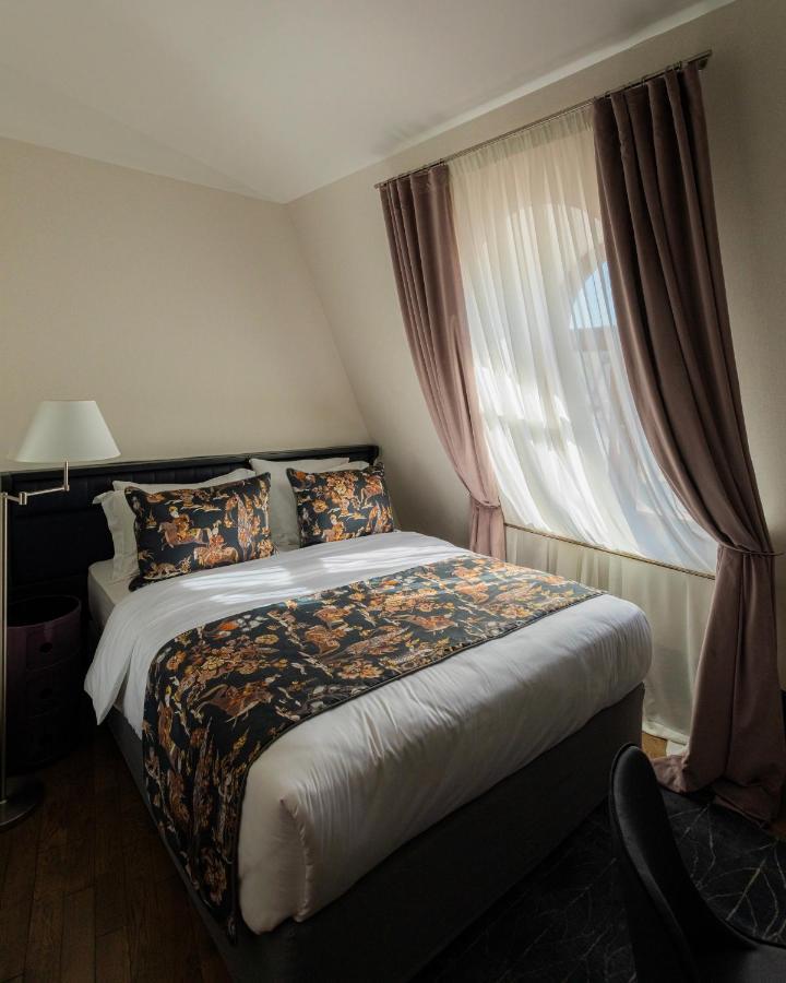 Puris Moedani Boutique Hotel Тбілісі Екстер'єр фото