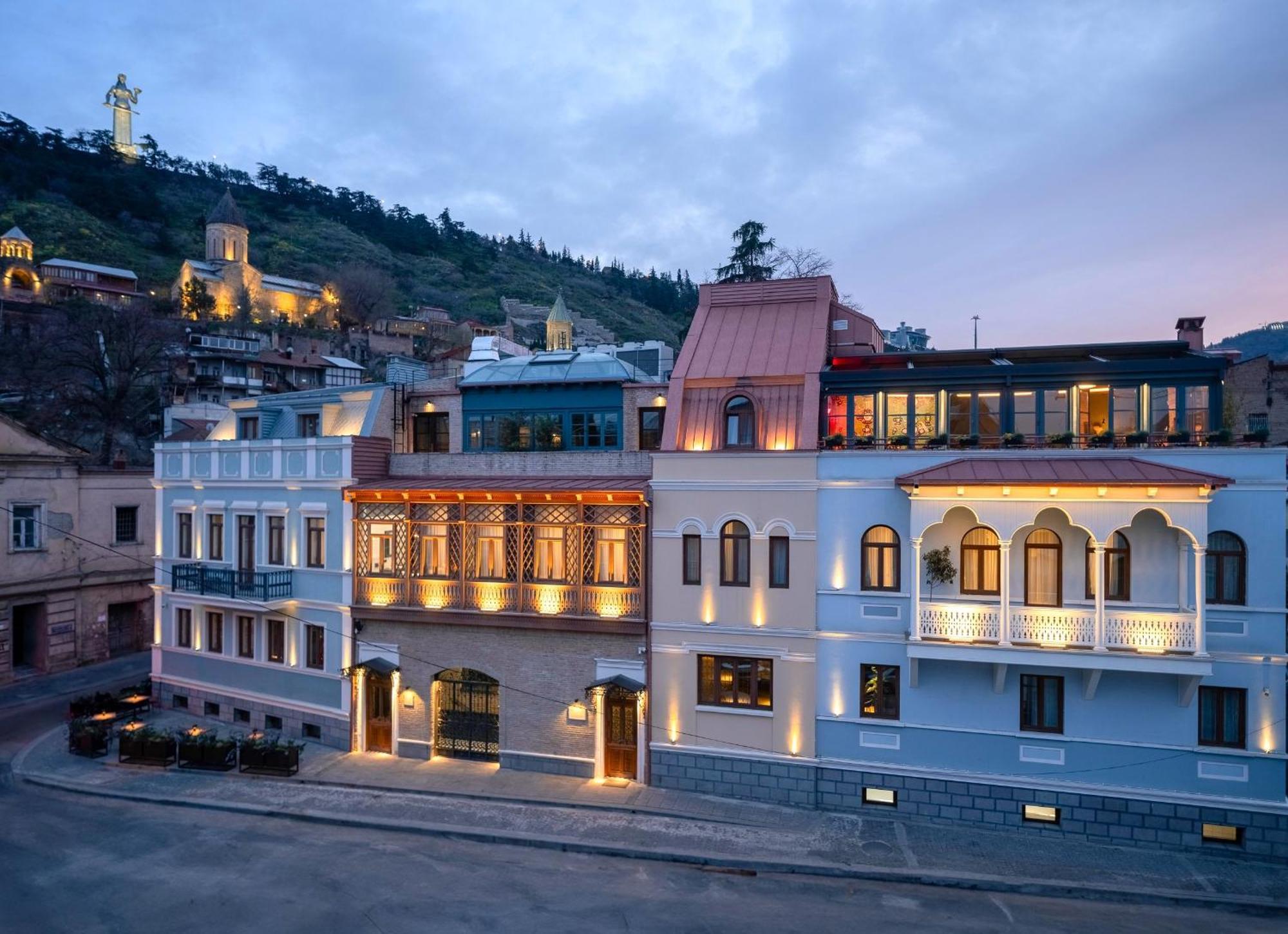 Puris Moedani Boutique Hotel Тбілісі Екстер'єр фото