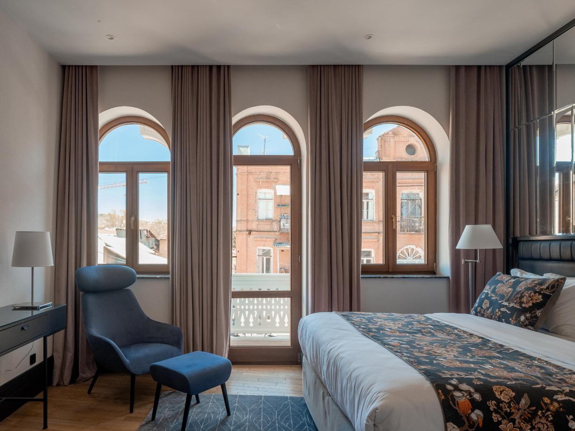 Puris Moedani Boutique Hotel Тбілісі Екстер'єр фото