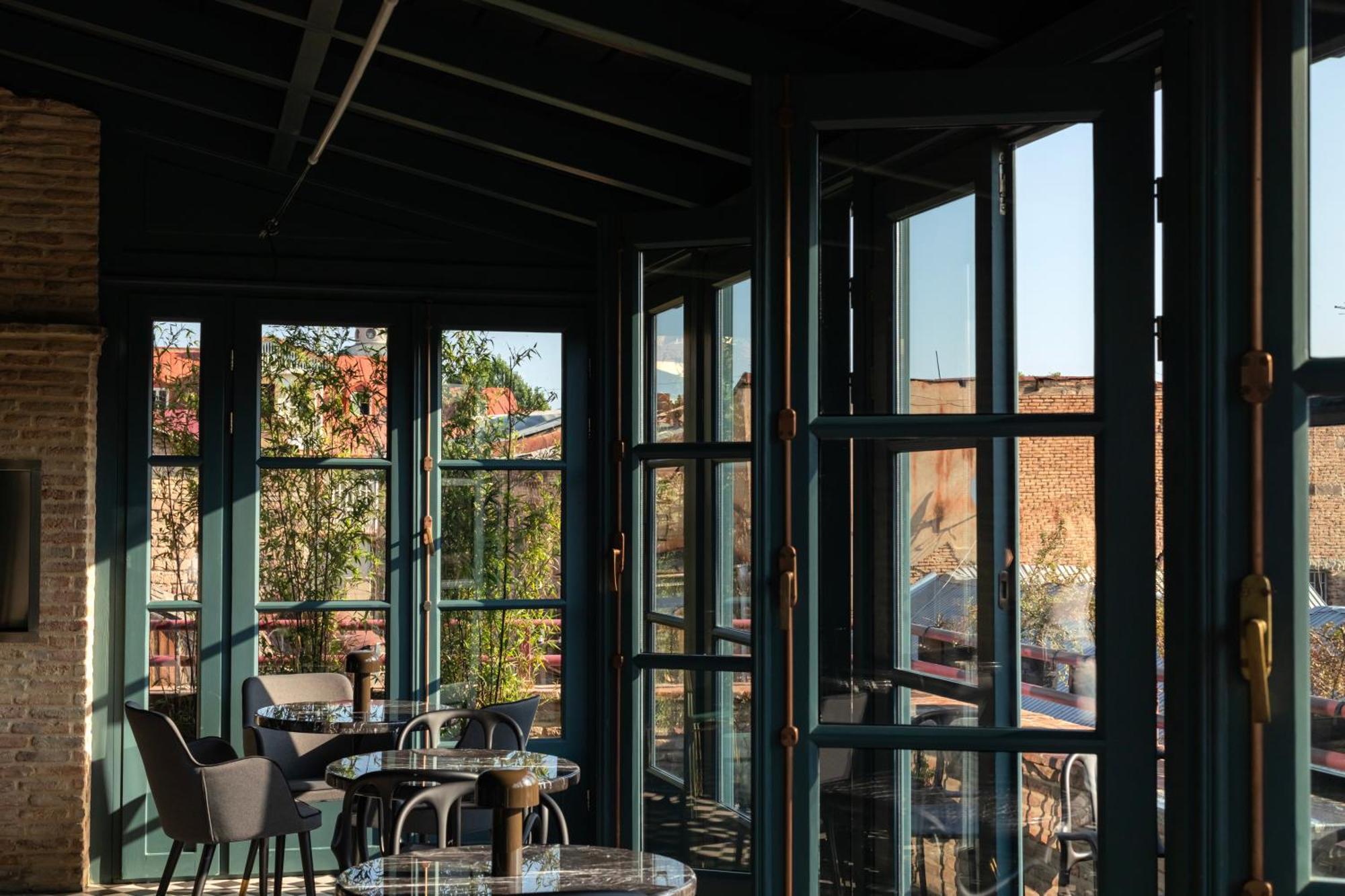 Puris Moedani Boutique Hotel Тбілісі Екстер'єр фото