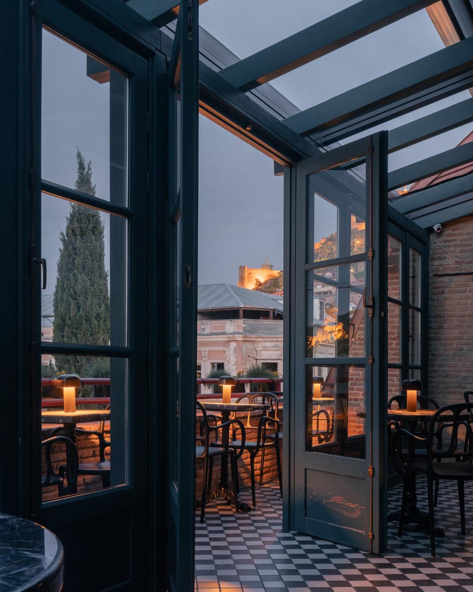Puris Moedani Boutique Hotel Тбілісі Екстер'єр фото